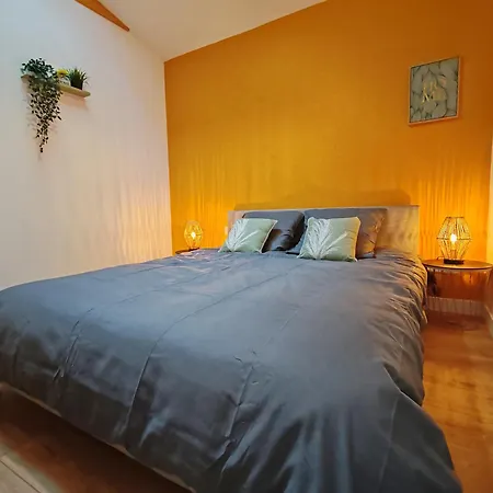 Le Tranquille Centre ルーアン