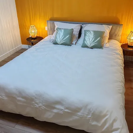 Le Tranquille Centre Apartment